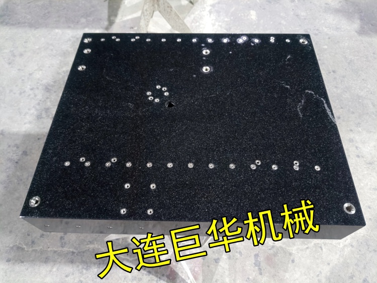 大理石底板上面的螺絲扭力多大的？